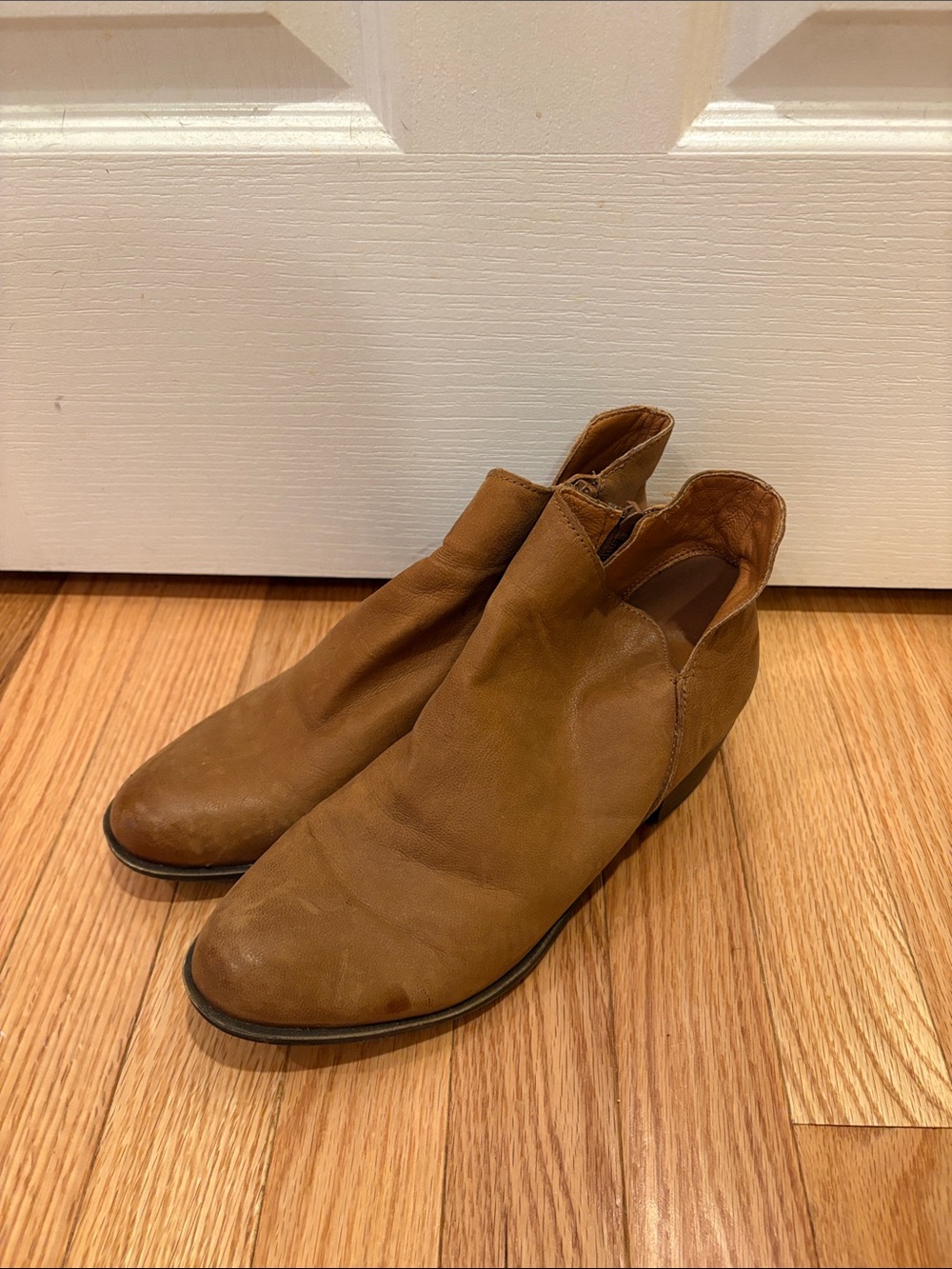 Lucky Brand Women's Tan Leather Ankle Booties